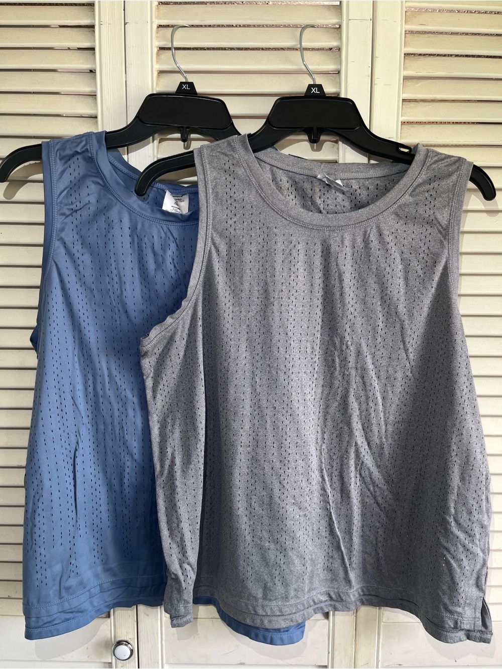 Women's Sleeveless Mesh Tank Tops Perforated- Gray & Blue